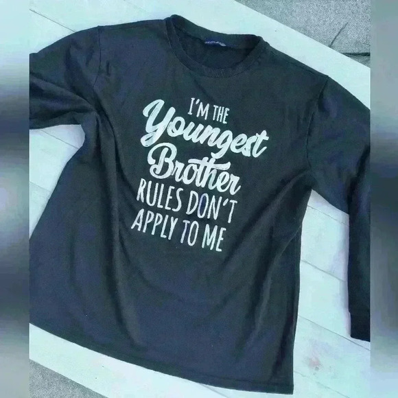 Lilicloth Boys Sweatshirt I'm The Youngest Brother Rules Graphics Pullover Large - Picture 2 of 3